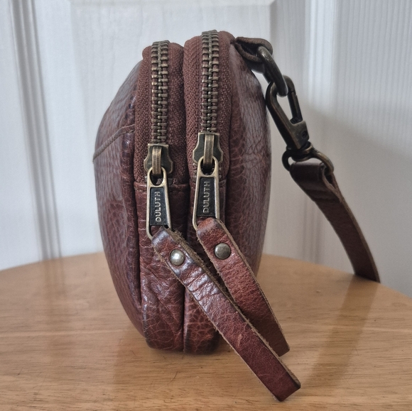 Duluth Trading Company Brown Lifetime Leather Dual Zip Wallet Crossbody Purse - Picture 2 of 14